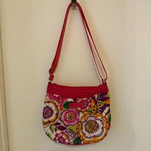 EXCELLENT CONDITION, OS, PINK PUFFY VERA BRADLEY CLEMENTINE CROSSBODY BAG